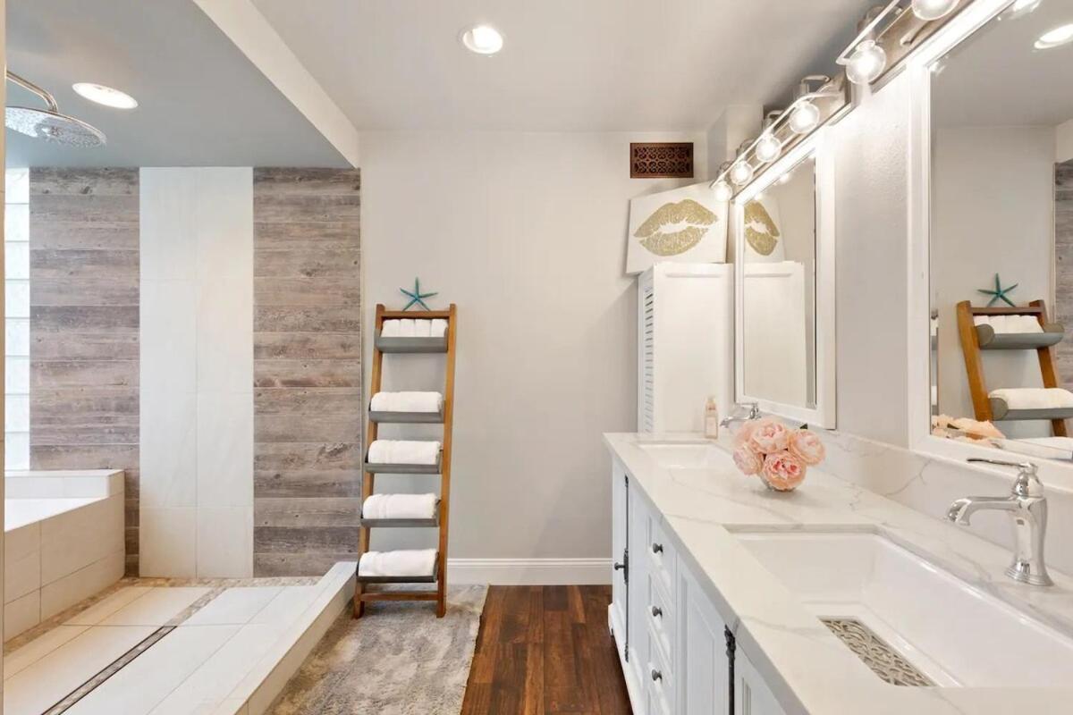 Elegant Beach Living, Just Blocks To The Sand Huntington Beach Exteriör bild
